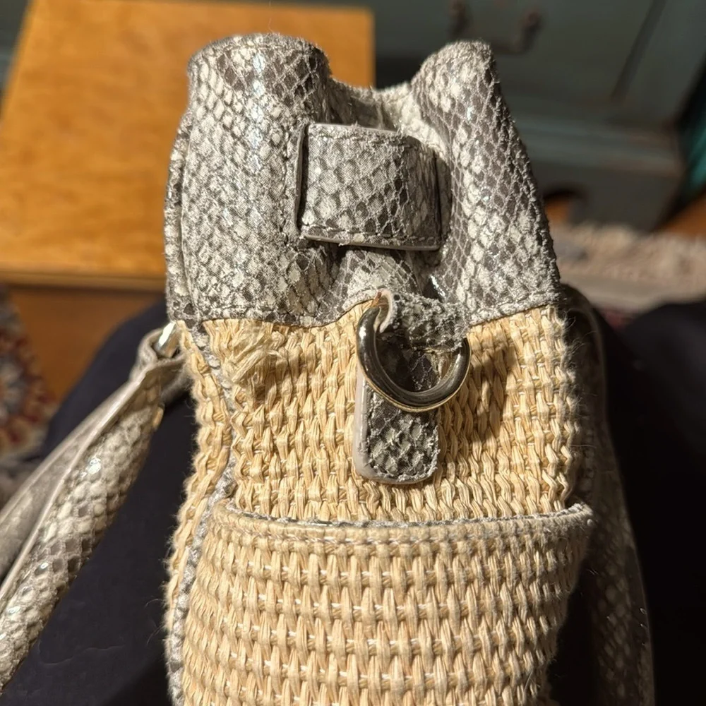 EUC Calvin Klein Tan Straw with Gray Imitation Snake Women's Bag